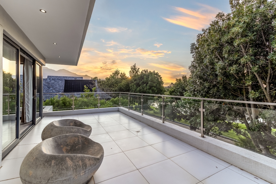 4 Bedroom Property for Sale in Pearl Valley at Val de Vie Western Cape